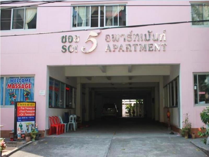 Soi 5 Apartment Pattaya Bagian luar foto